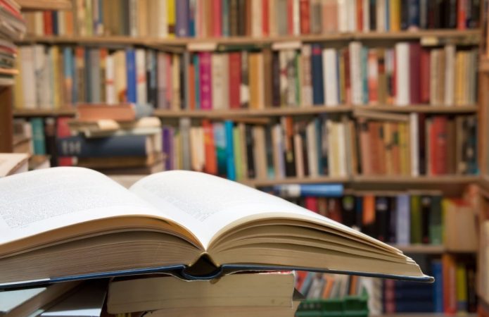 Educação aprova mudanças na Política Nacional do Livro para estimular criação de bibliotecas