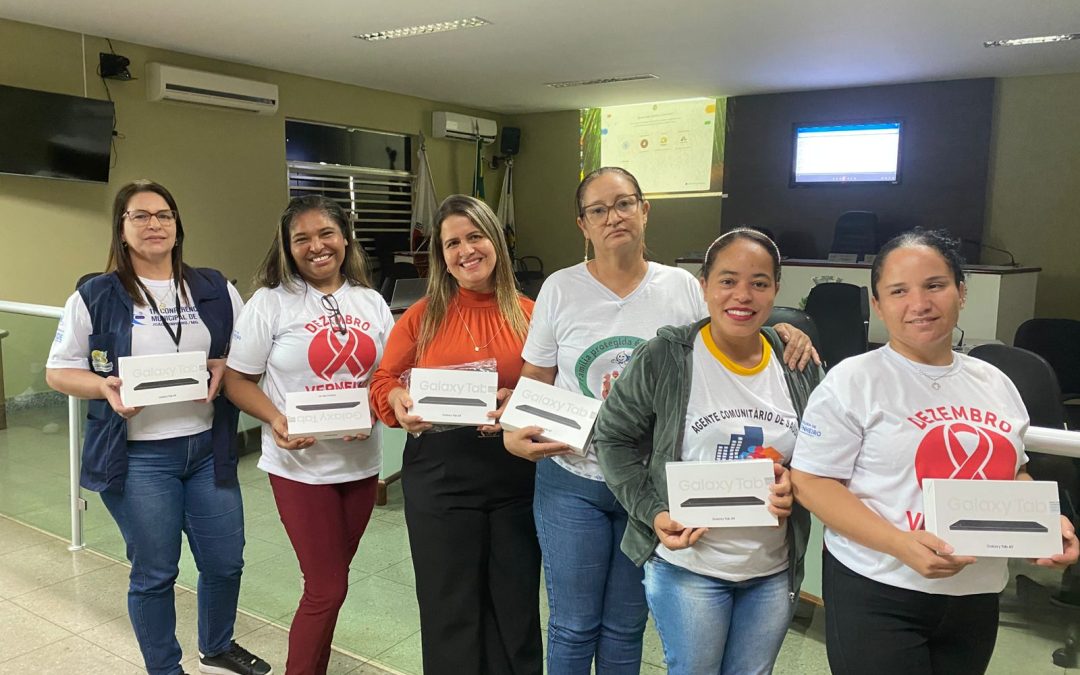 Prefeitura de João Pinheiro/MG entrega tablets aos ACS e avança na modernização da Atenção Primária